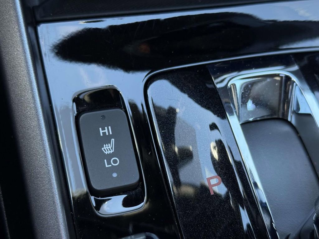 Used 2017 Honda Accord Touring image 24