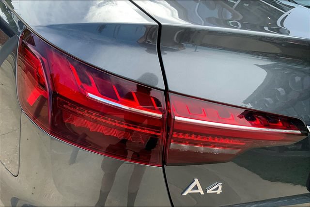 Used 2023 Audi A4 2.0T Prestige AWD/4WD image 29