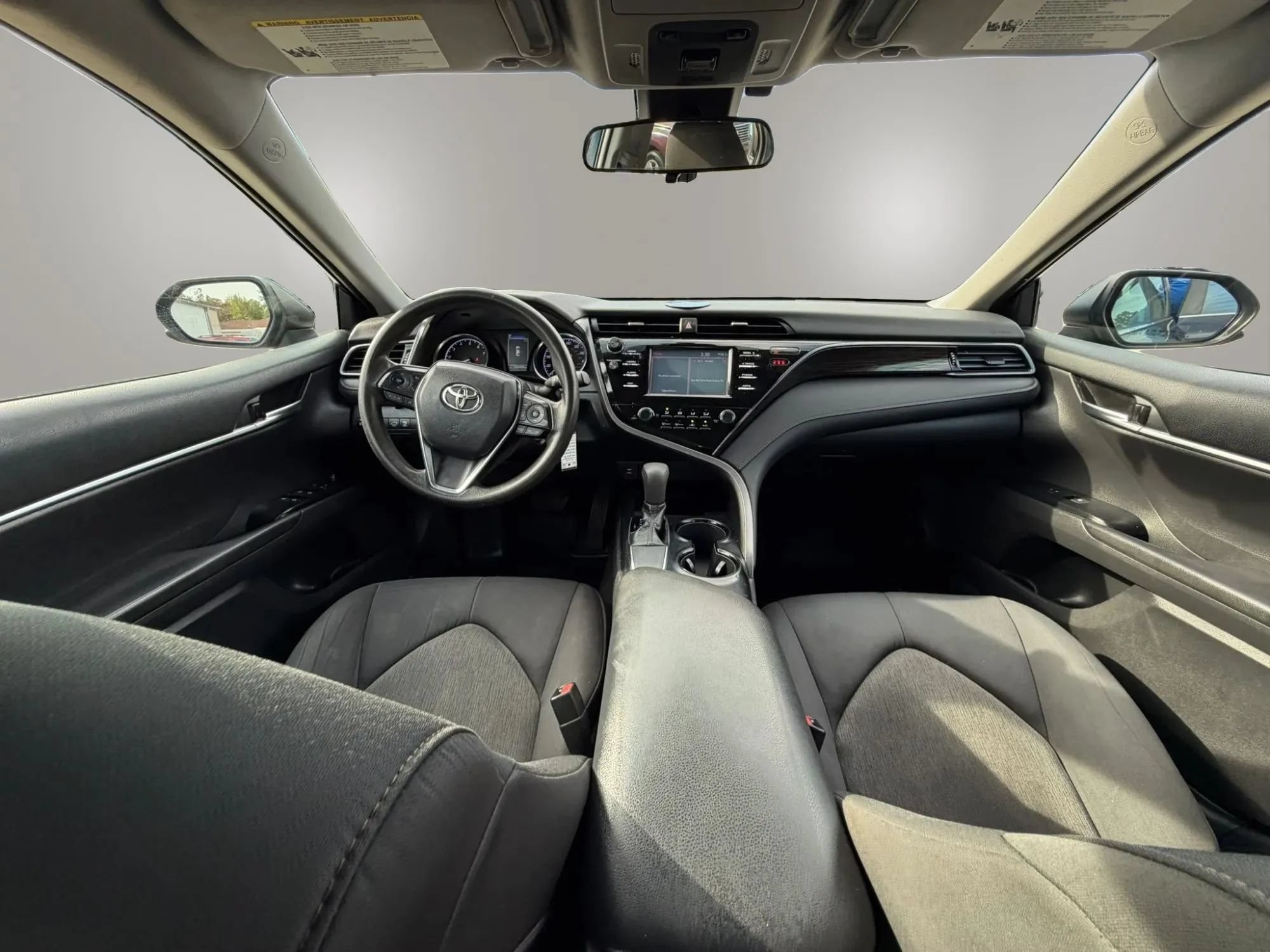 Used 2019 Toyota Camry LE FWD image 15