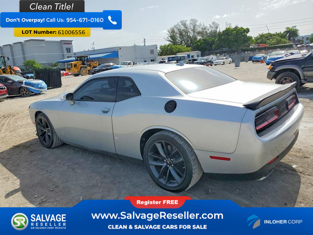 Used 2022 Dodge Challenger R/T Scat Pack RWD image 3