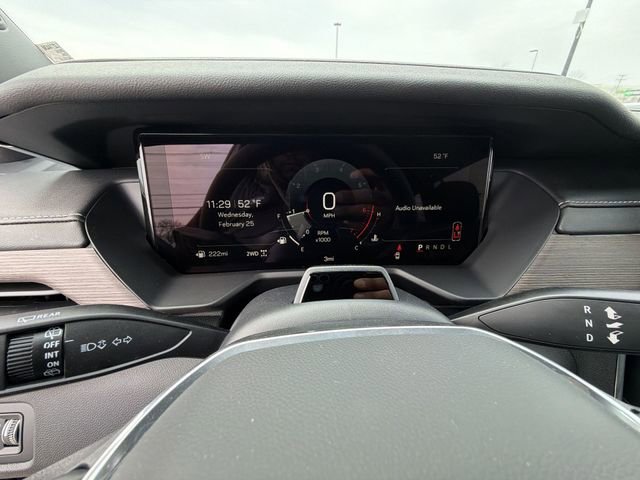 New 2026 GMC Acadia Denali w/ Super Cruise Package image 13