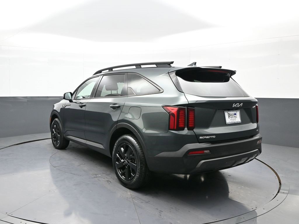 Certified 2023 Kia Sorento S w/ Panoramic Sunroof Package image 8