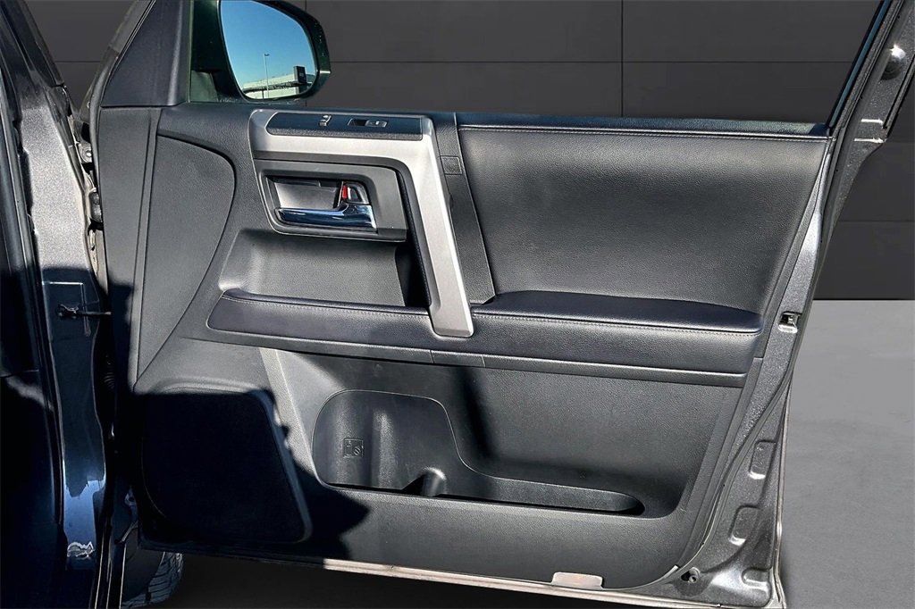 Used 2021 Toyota 4Runner SR5 image 16