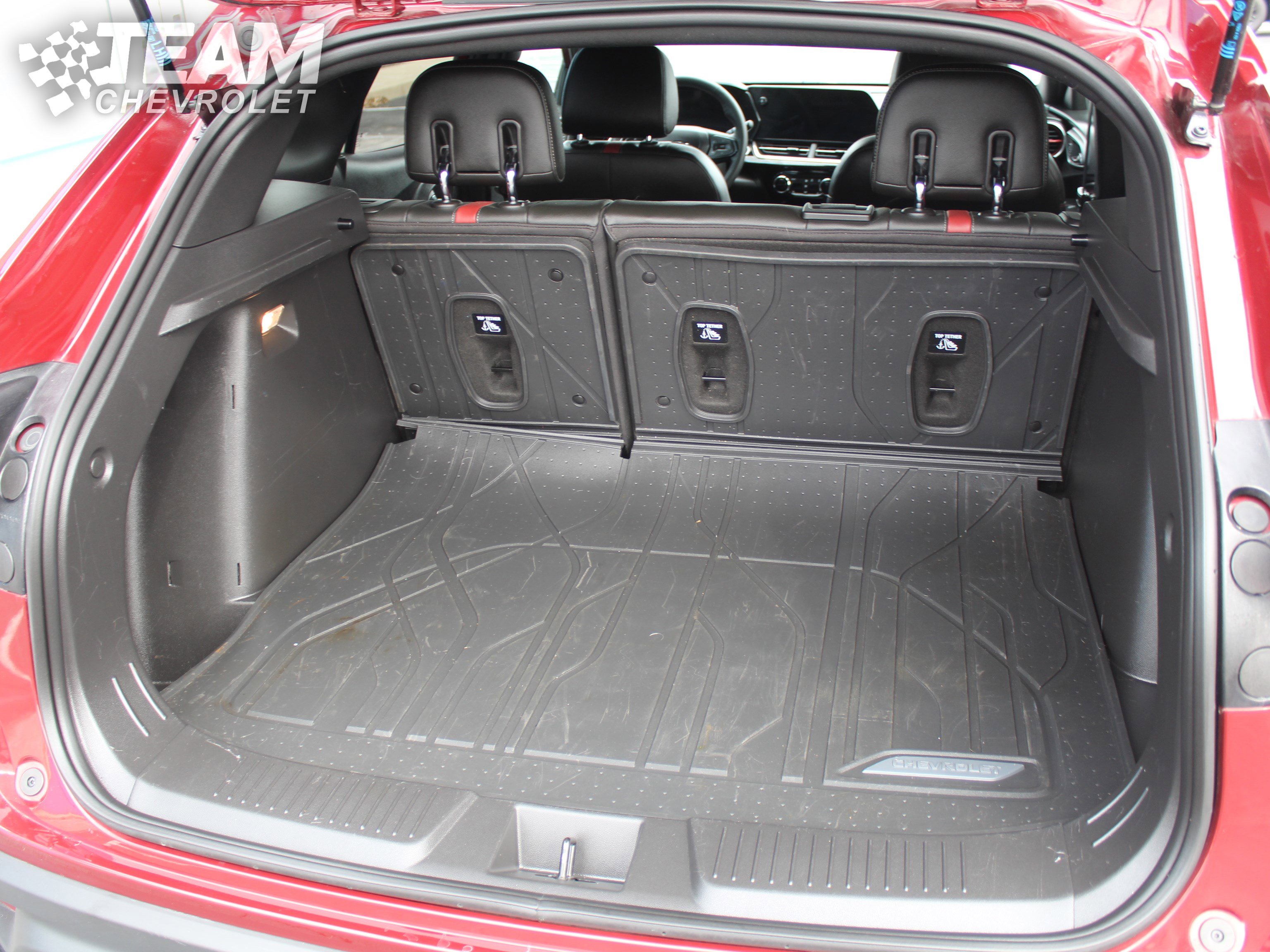 Used 2025 Chevrolet Trax RS w/ Driver Confidence Package image 28