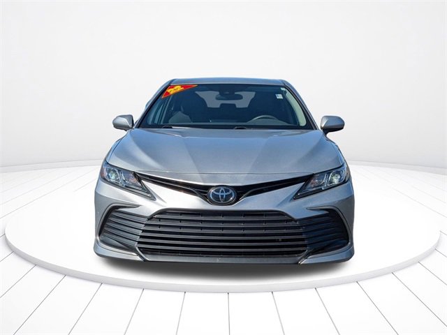 Used 2022 Toyota Camry LE image 8