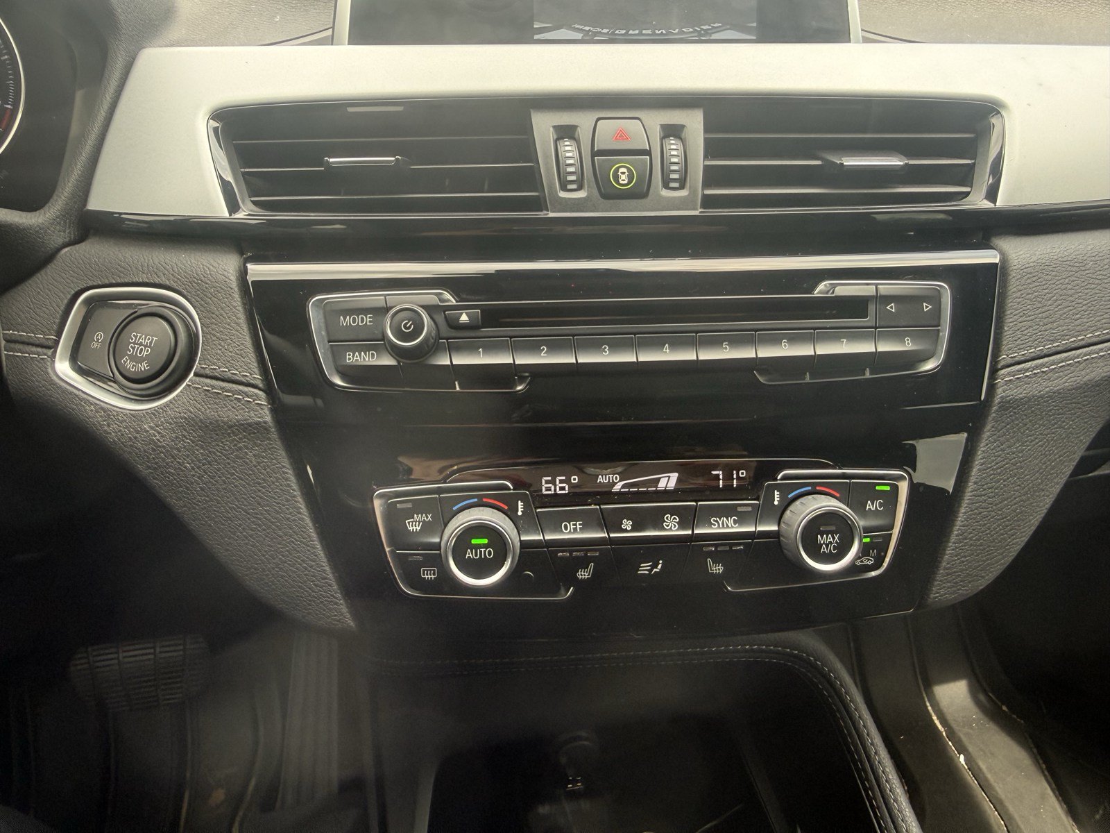 Used 2019 BMW X2 xDrive28i AWD/4WD image 25