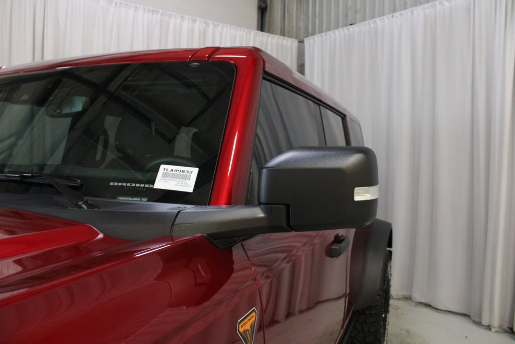 Used 2025 Ford Bronco Badlands AWD/4WD image 32