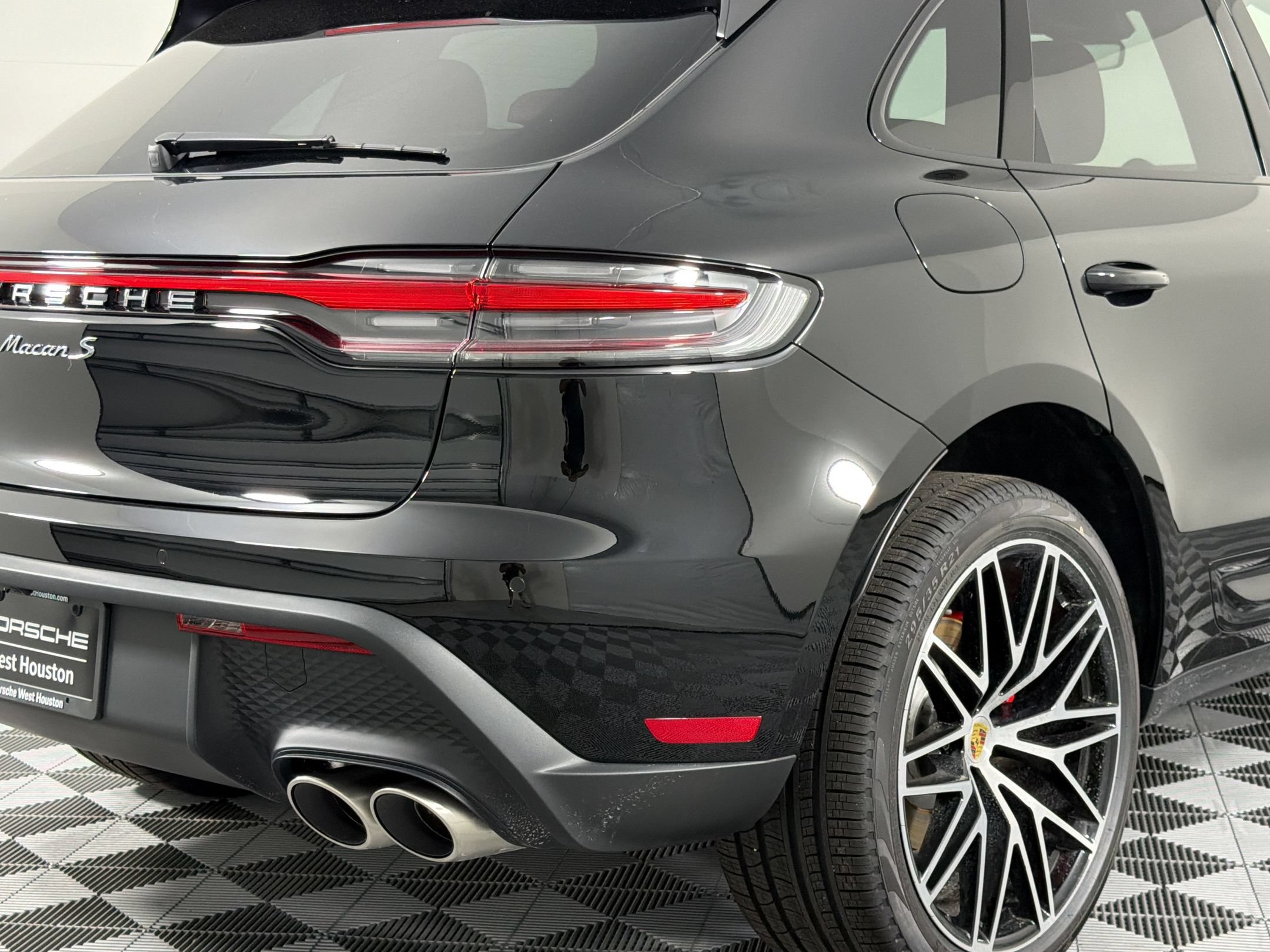 New 2026 Porsche Macan S AWD/4WD image 26