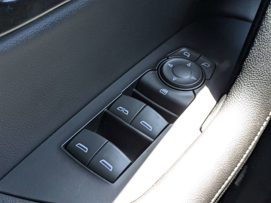 Used 2022 Chevrolet Blazer Premier w/ Enhanced Convenience Package image 26