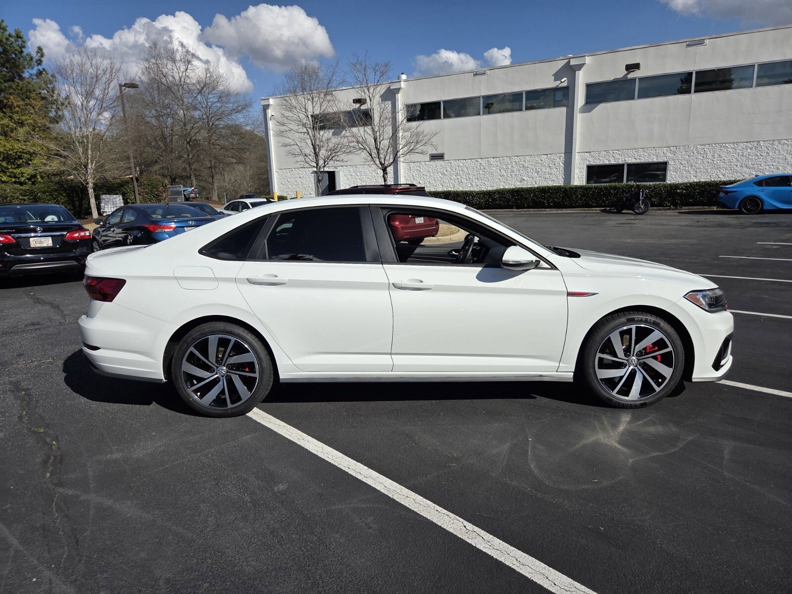 Used 2019 Volkswagen Jetta GLI image 4