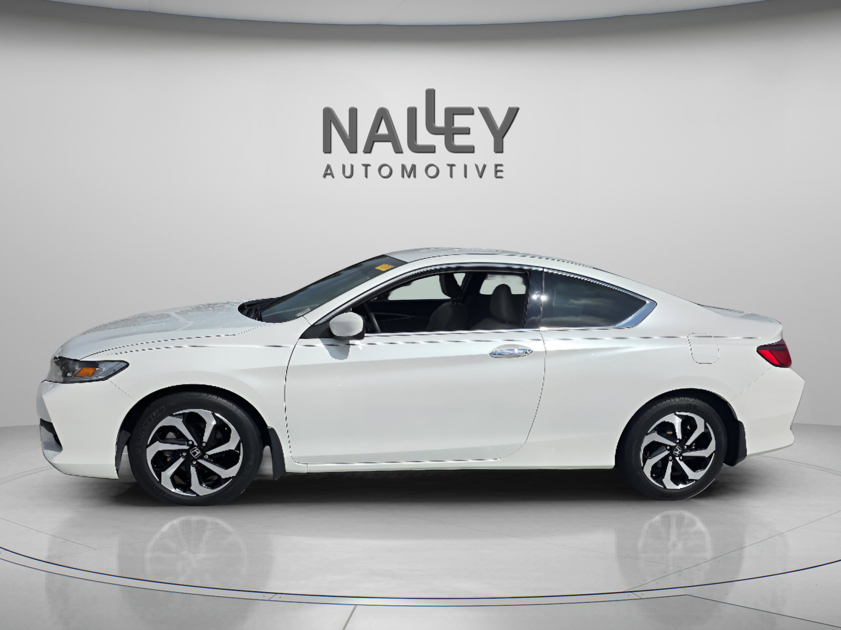 Used 2016 Honda Accord LX-S image 2