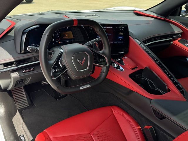 Used 2025 Chevrolet Corvette Z06 w/ Stealth Interior Trim Package RWD image 15