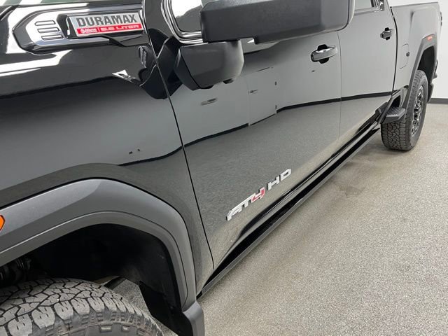 Used 2025 GMC Sierra 3500 AT4 w/ AT4 Premium Plus Package AWD/4WD image 11