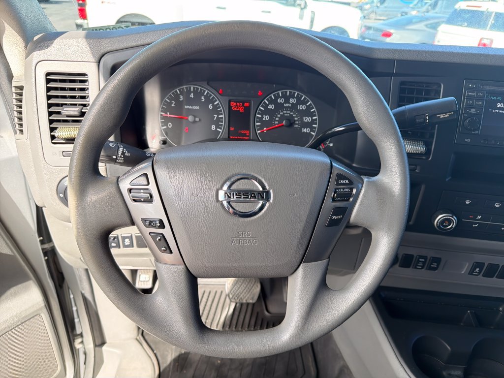 Used 2014 Nissan NV 3500 SV w/ Technology Package RWD image 12