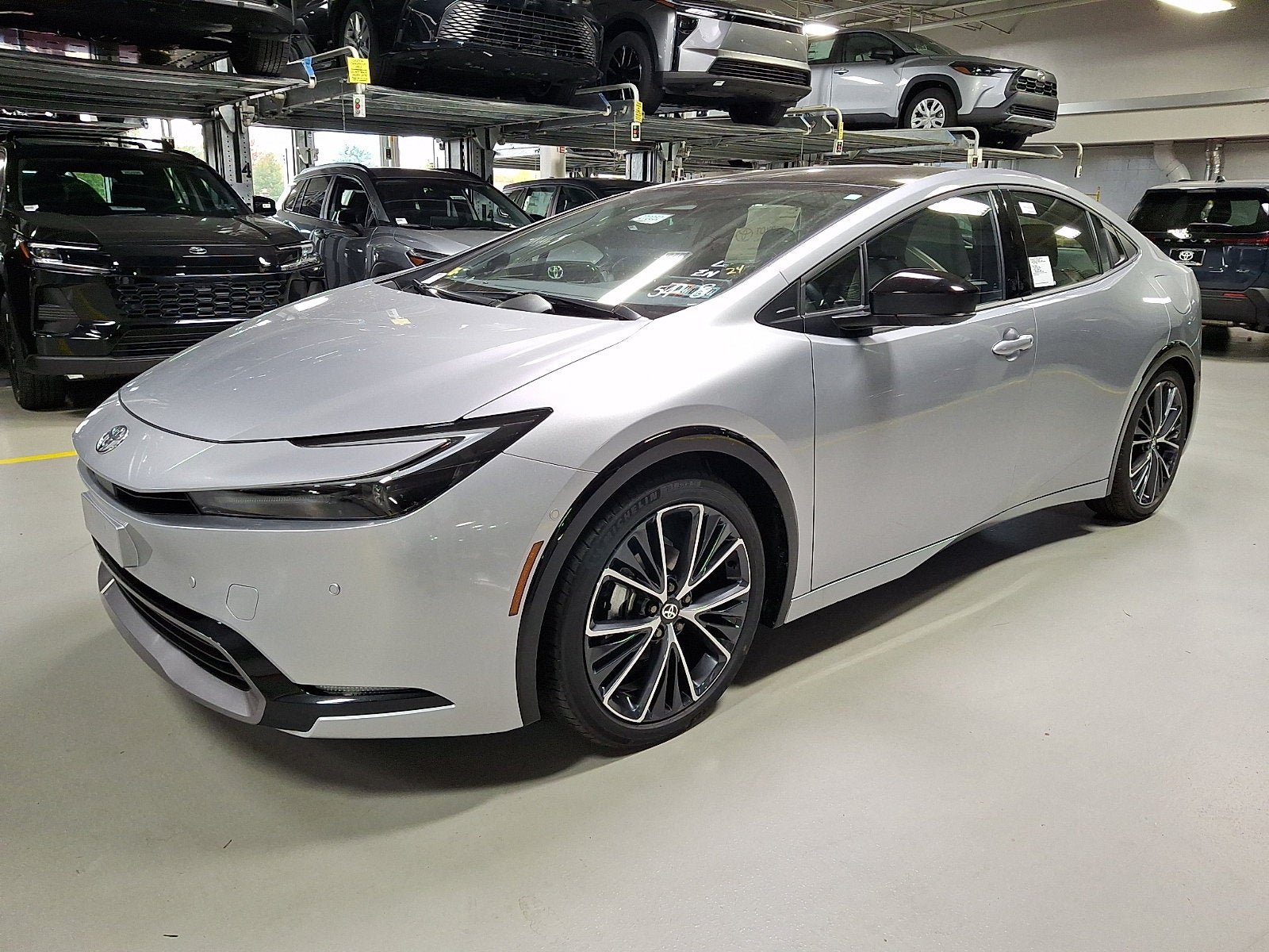 New 2027 Toyota Prius Limited w/ Limited Premium Package FWD image 2
