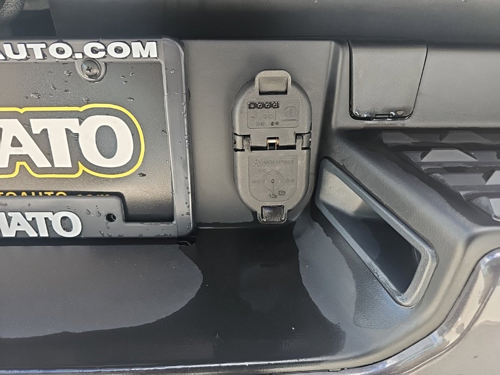 Used 2023 RAM 1500 Big Horn AWD/4WD image 35