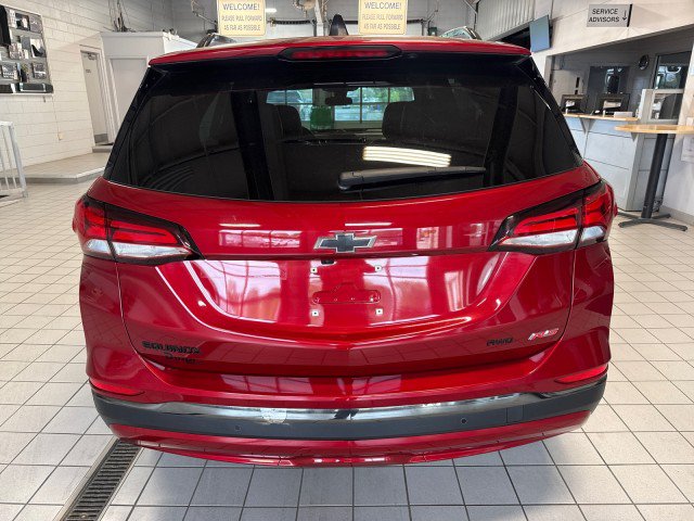 Used 2023 Chevrolet Equinox RS AWD/4WD image 4