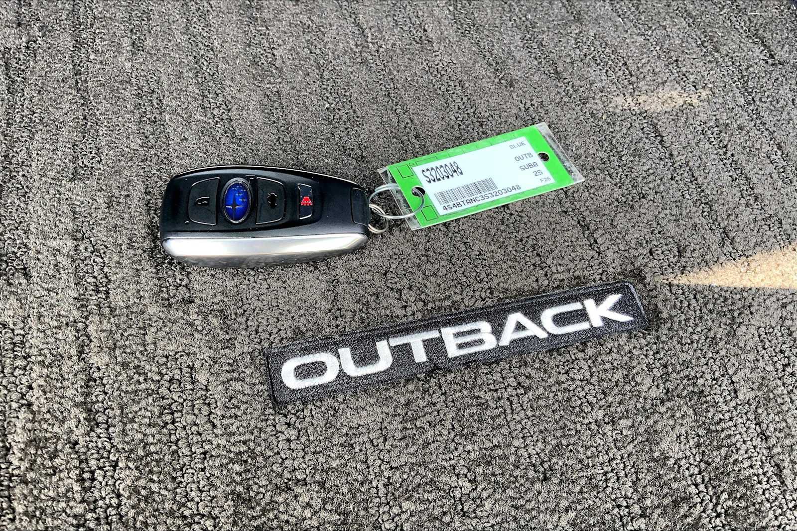 Certified 2025 Subaru Outback Limited AWD/4WD image 15