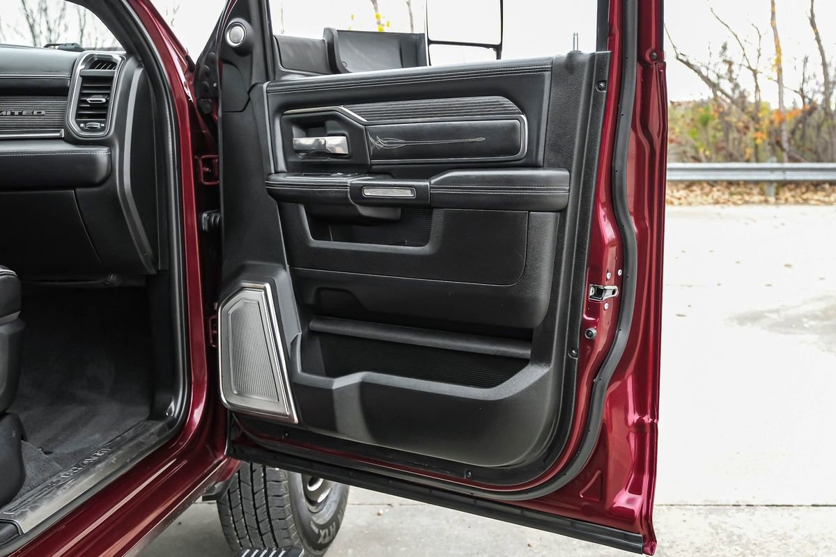 Used 2019 RAM 3500 Limited image 50