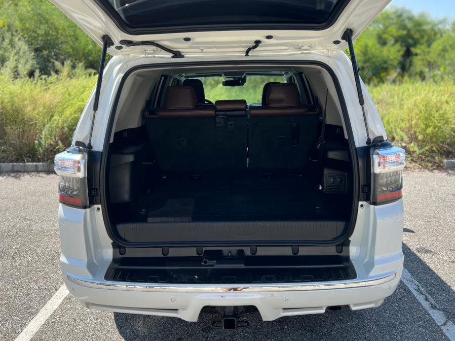 Used 2020 Toyota 4Runner Limited image 40