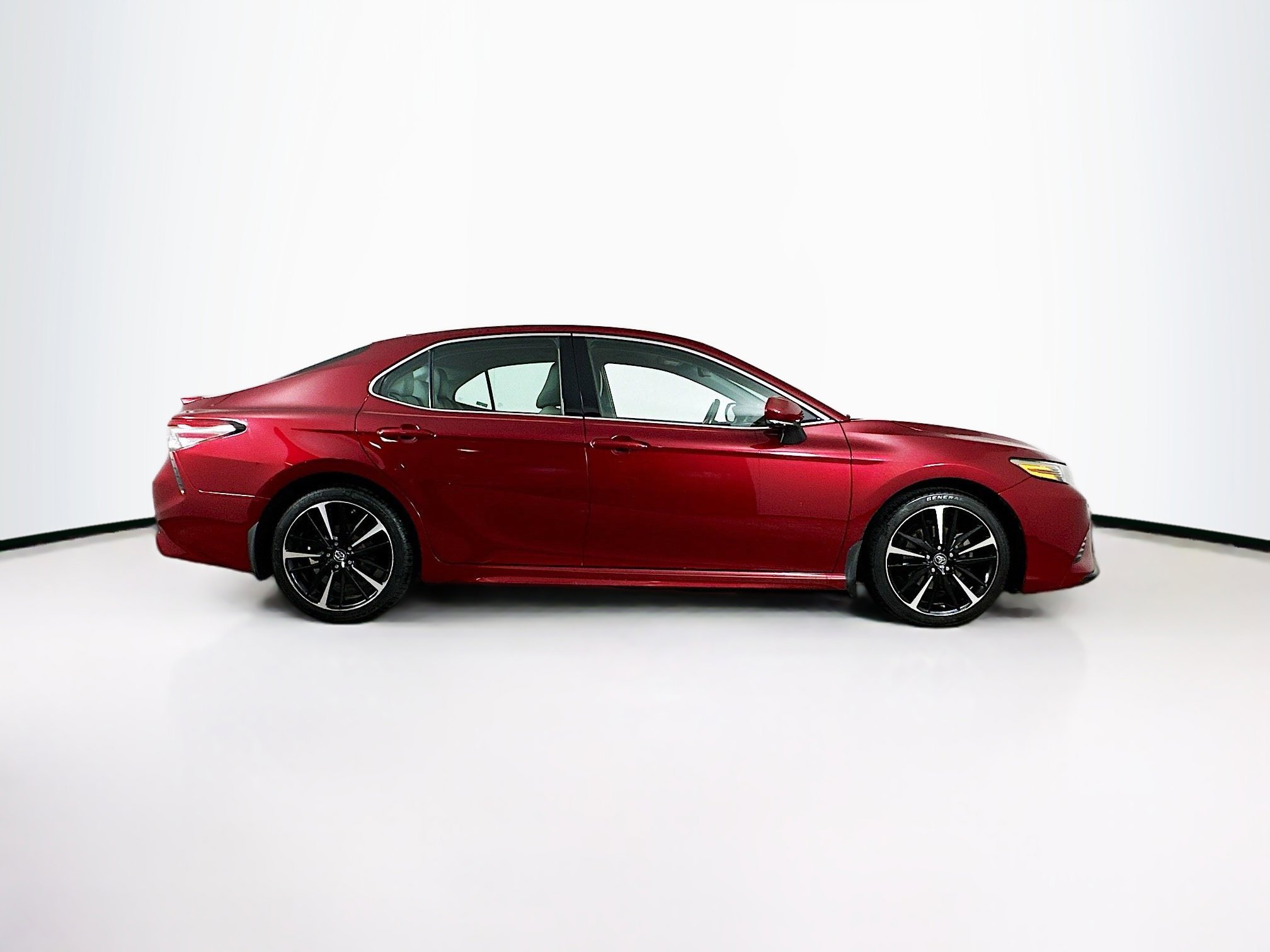 Used 2018 Toyota Camry XSE w/ Audio Package image 10