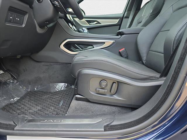 New 2026 Jaguar F-PACE R-Dynamic S image 25