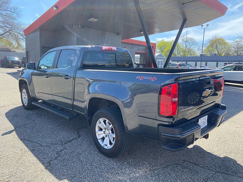 Used 2017 Chevrolet Colorado LT w/ LT Convenience Package image 2