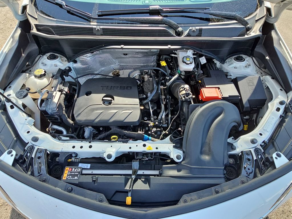 Certified 2023 Buick Encore GX Preferred w/ Cold Weather Comfort Package AWD/4WD image 35