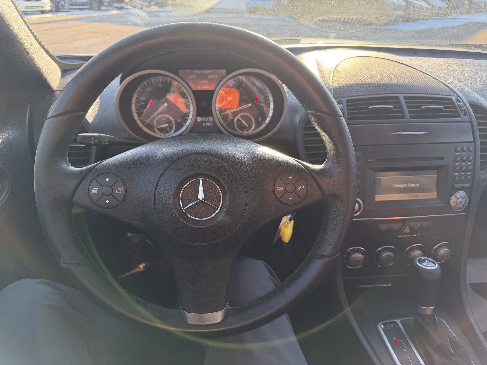 Used 2009 Mercedes-Benz SLK 350 image 12
