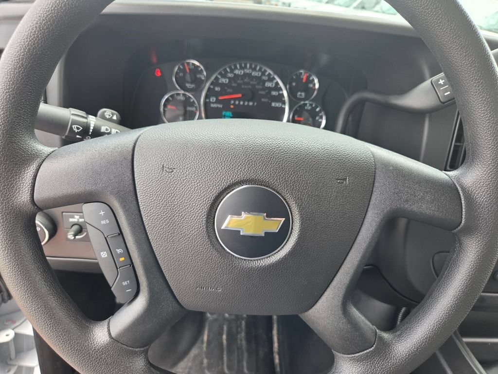New 2026 Chevrolet Express 3500 w/ Power Convenience Package RWD image 10