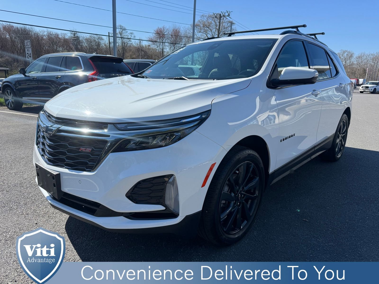 Used 2022 Chevrolet Equinox RS w/ RS Leather Package AWD/4WD image 4