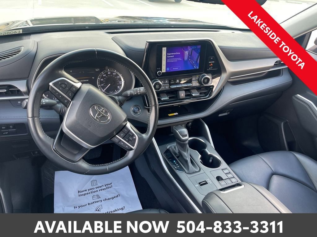 Used 2023 Toyota Highlander XLE image 21
