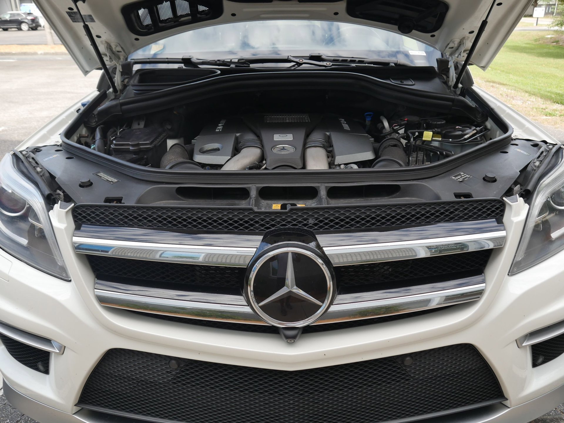 Used 2014 Mercedes-Benz GL 63 AMG 4MATIC image 93