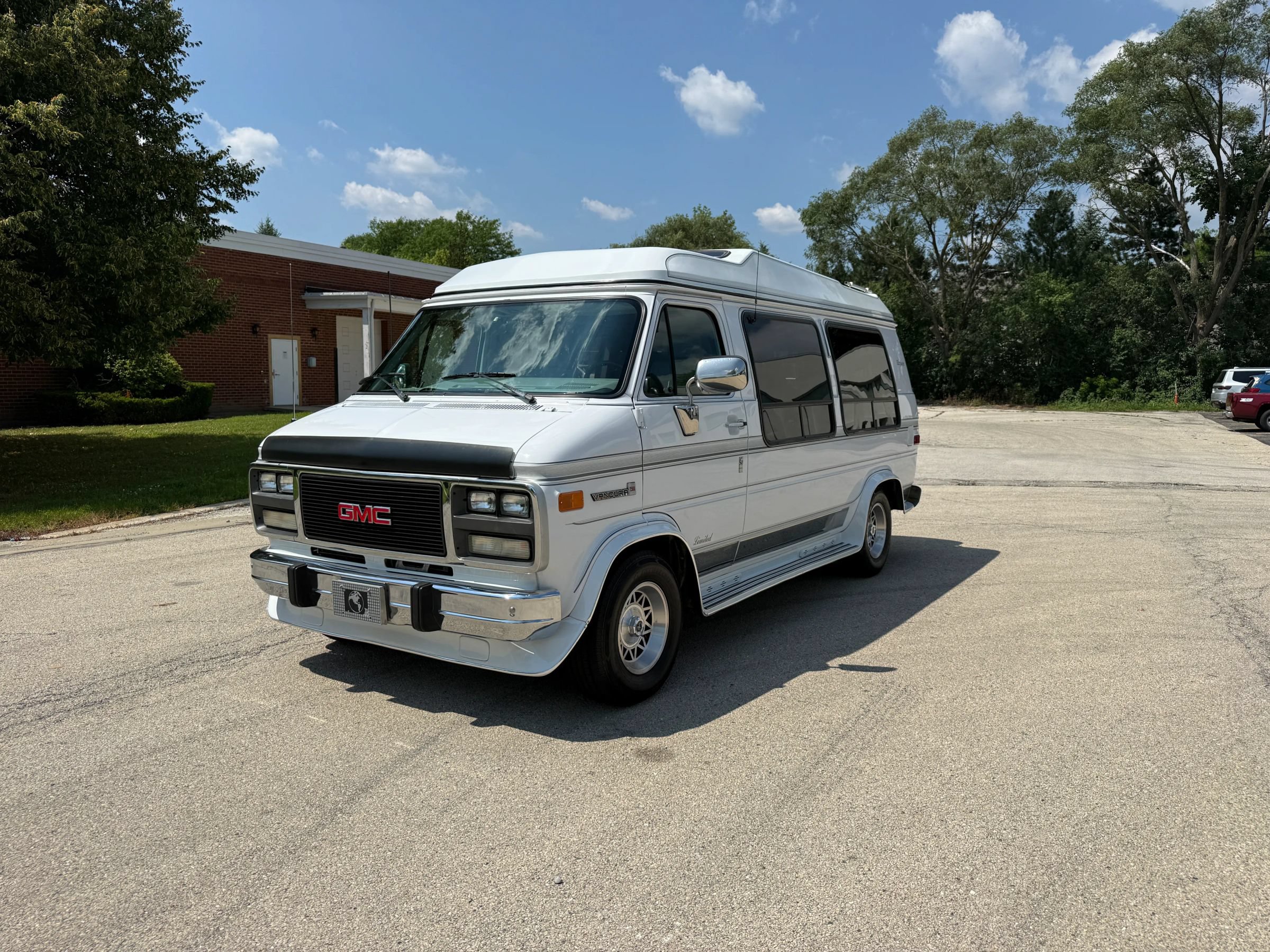 Used 1995 GMC G2500 Vandura RWD image 57