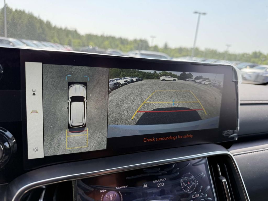 New 2025 Lexus LX 600 4WD w/ Luxury Package image 11