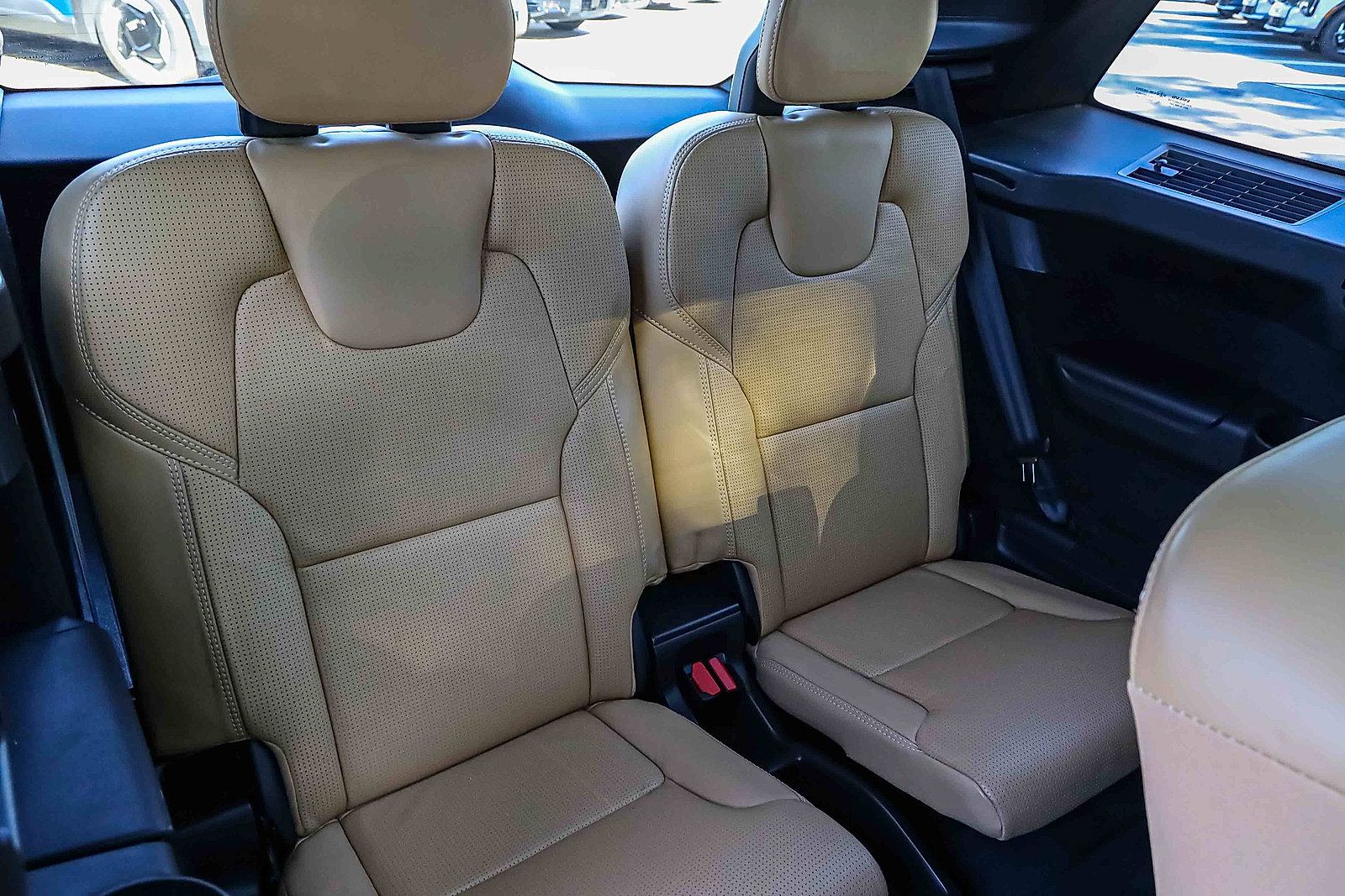 Used 2018 Volvo XC90 T6 Inscription w/ Convenience Package AWD/4WD image 24