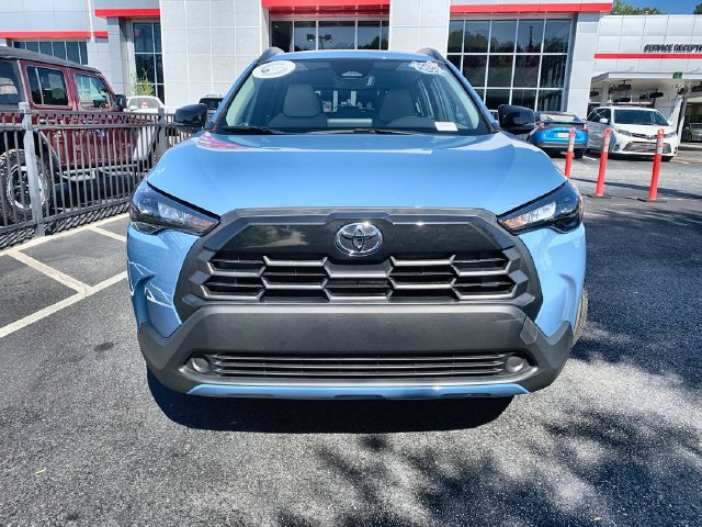 Used 2026 Toyota Corolla Cross LE FWD image 3