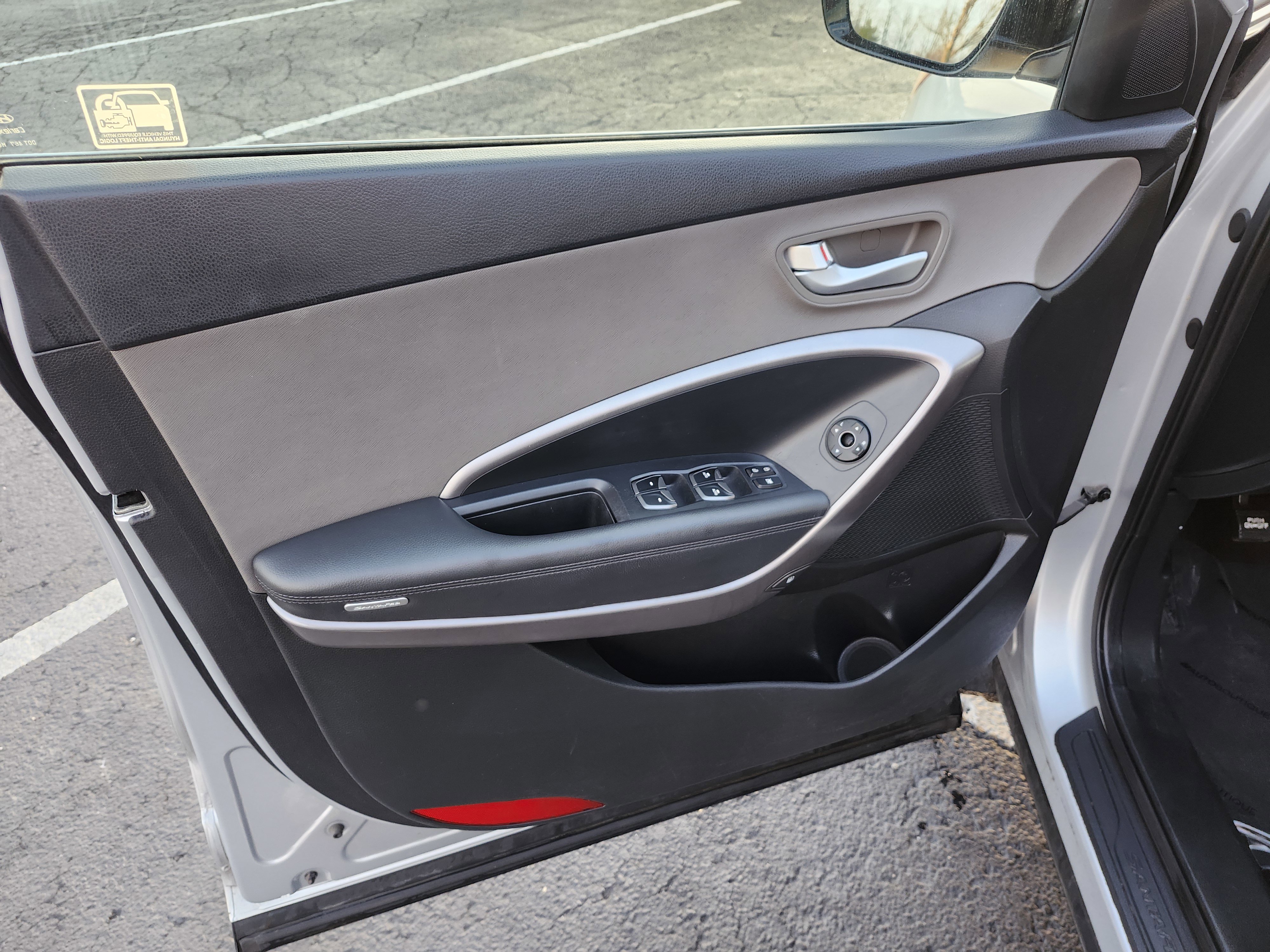 Used 2015 Hyundai Santa Fe Sport FWD image 22