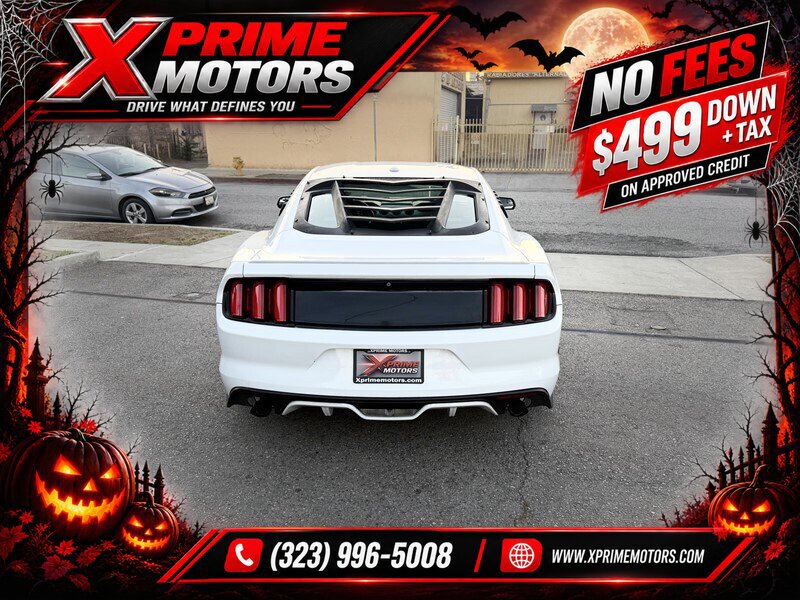 Used 2015 Ford Mustang Premium RWD image 6