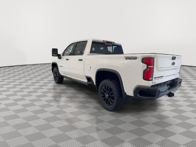 New 2026 Chevrolet Silverado 2500 LTZ w/ LTZ Plus Package AWD/4WD image 11