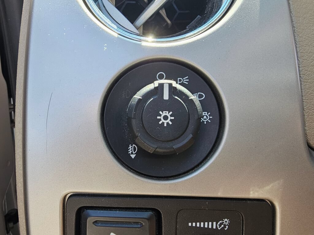 Used 2010 Ford F150 King Ranch AWD/4WD image 25