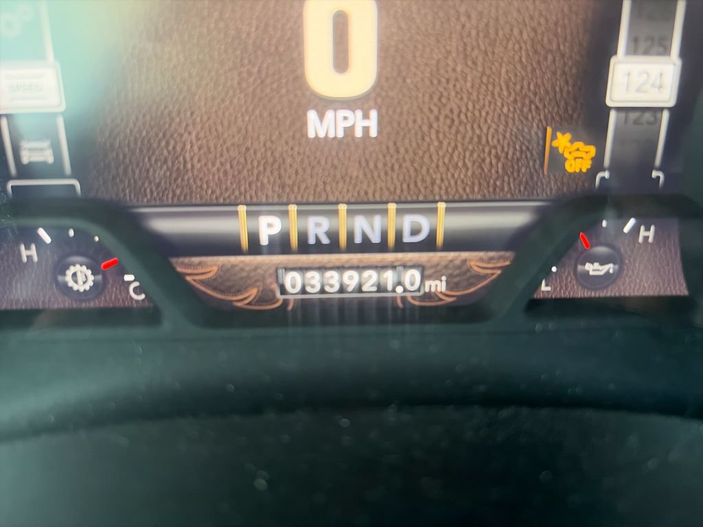 Used 2023 RAM 1500 Laramie AWD/4WD image 12