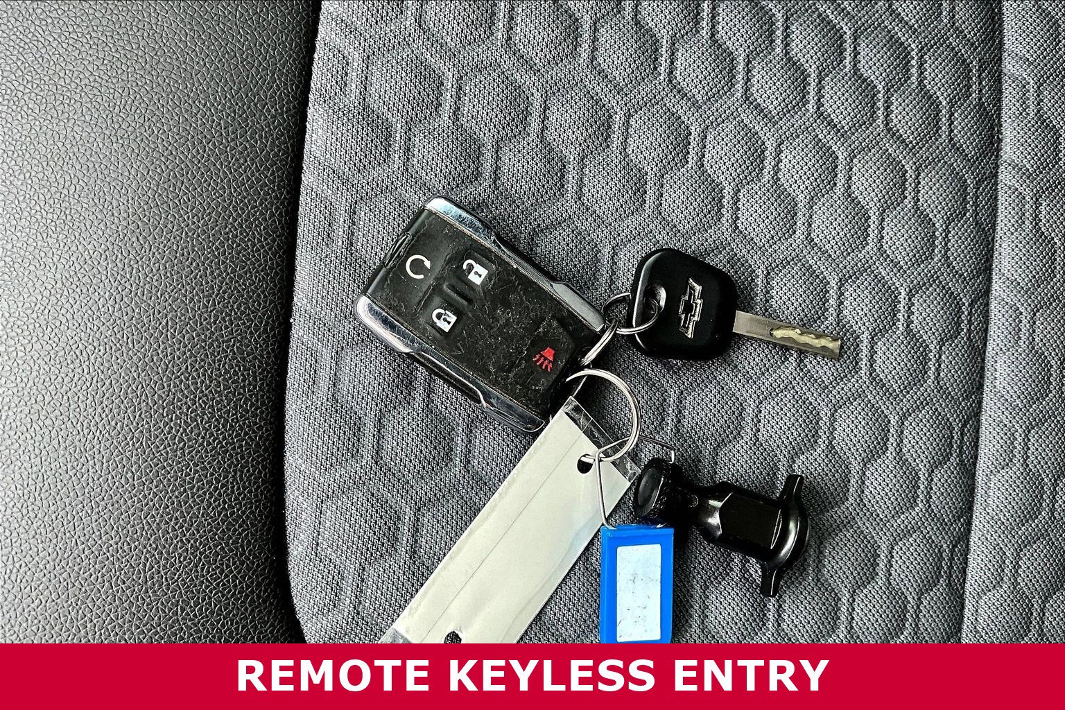 Used 2016 Chevrolet Colorado Z71 w/ Z71 Midnight Edition image 36