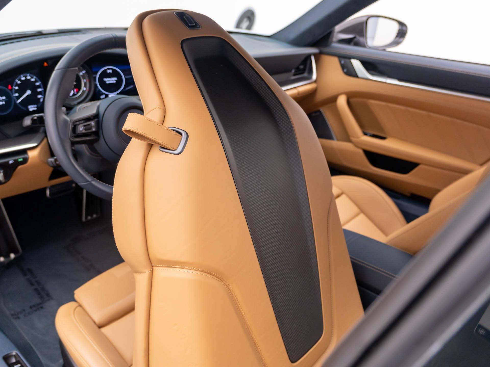 Certified 2024 Porsche 911 Turbo S AWD/4WD image 19