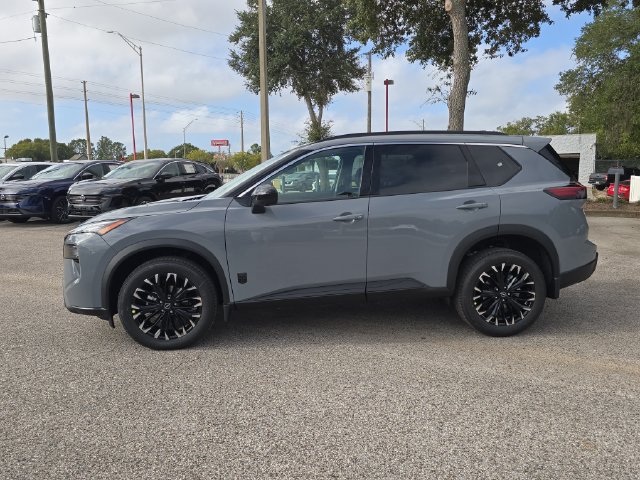 New 2027 Nissan Rogue Dark Armor FWD image 5