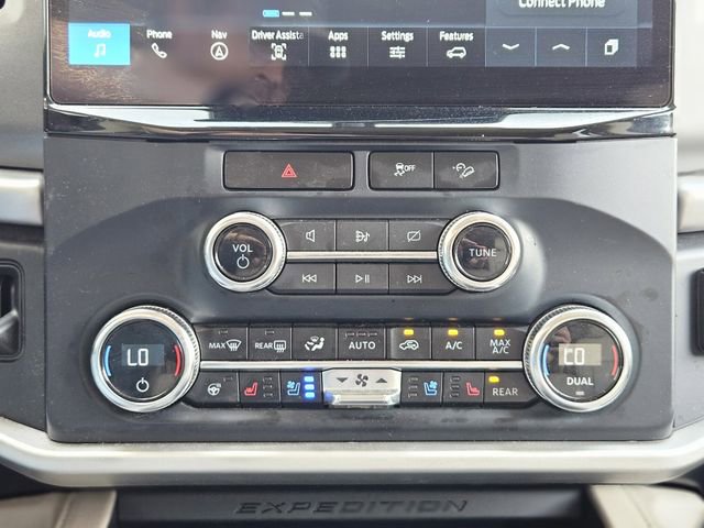 Used 2023 Ford Expedition Max XLT image 24
