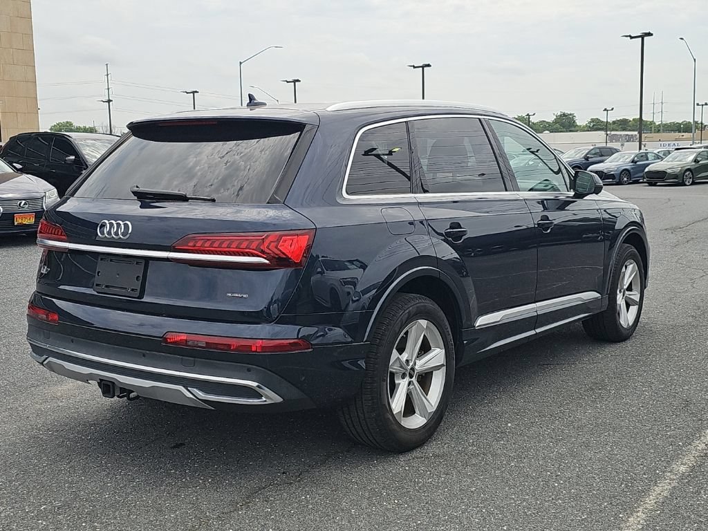 Used 2023 Audi Q7 2.0T Premium Plus w/ Premium Plus Package AWD/4WD image 13