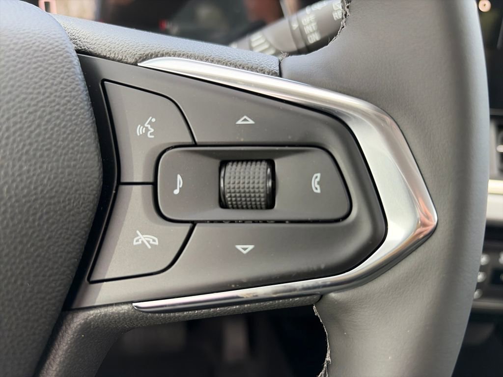 New 2026 Chevrolet Trax LT FWD image 12