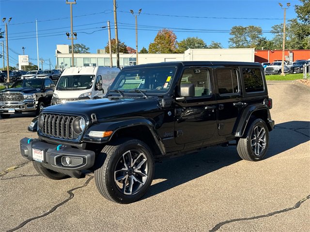 Used 2024 Jeep Wrangler Unlimited w/ Convenience Group