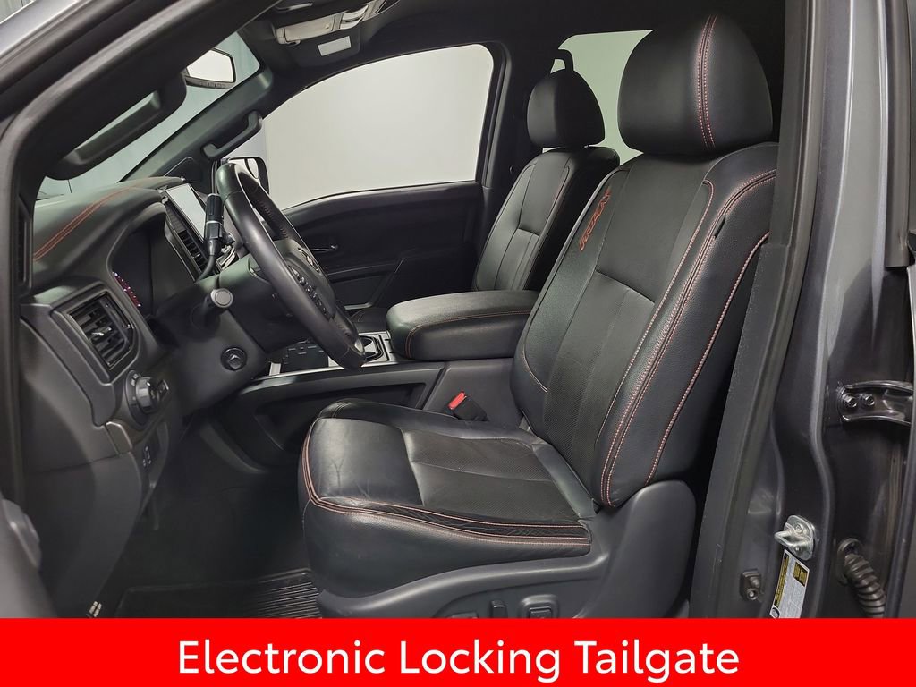 Used 2021 Nissan Titan PRO-4X w/ Pro-4x Convenience Package image 13